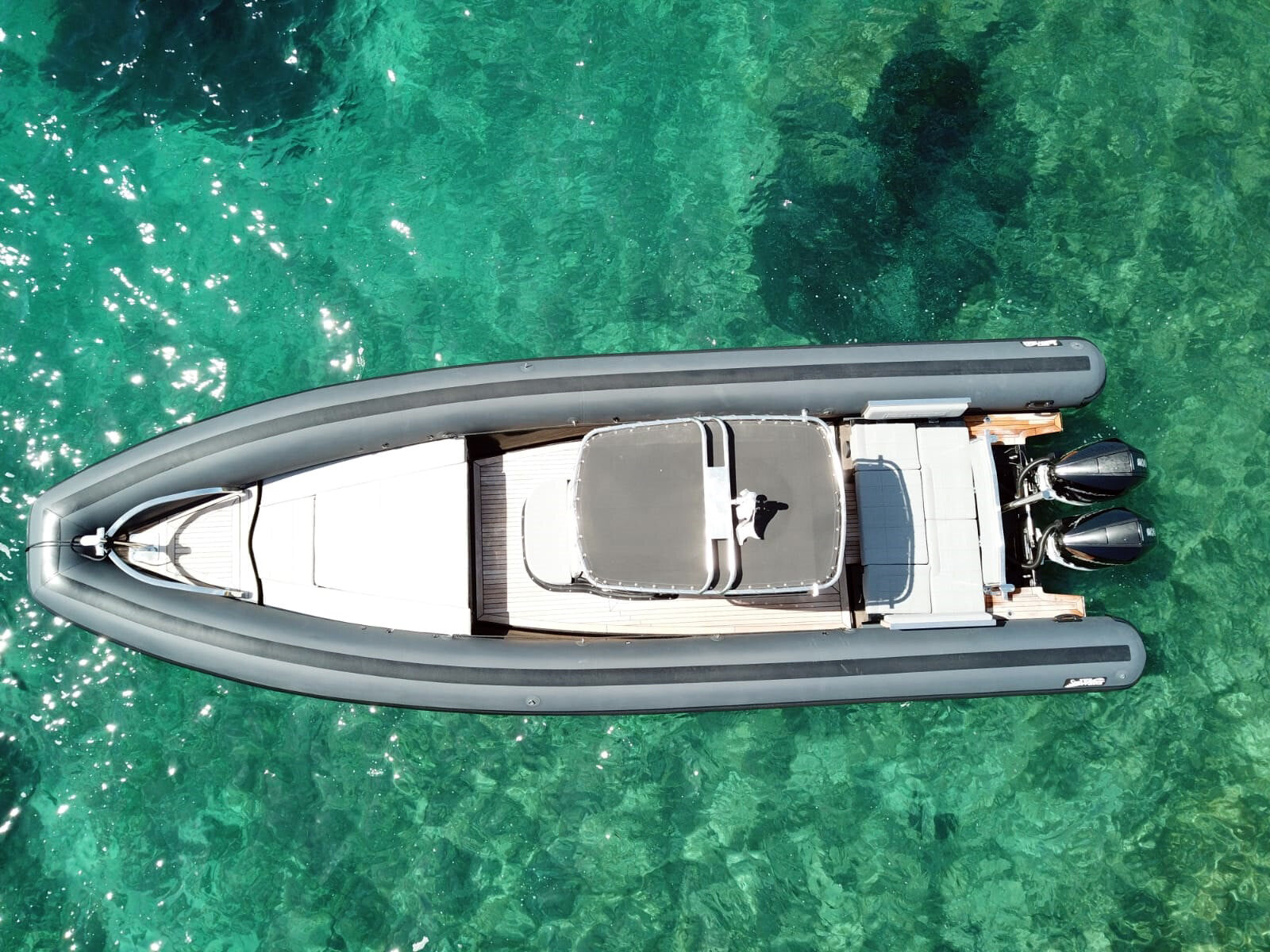 Deck des Sea Water Phantom 300 aus der Vogelperspektive