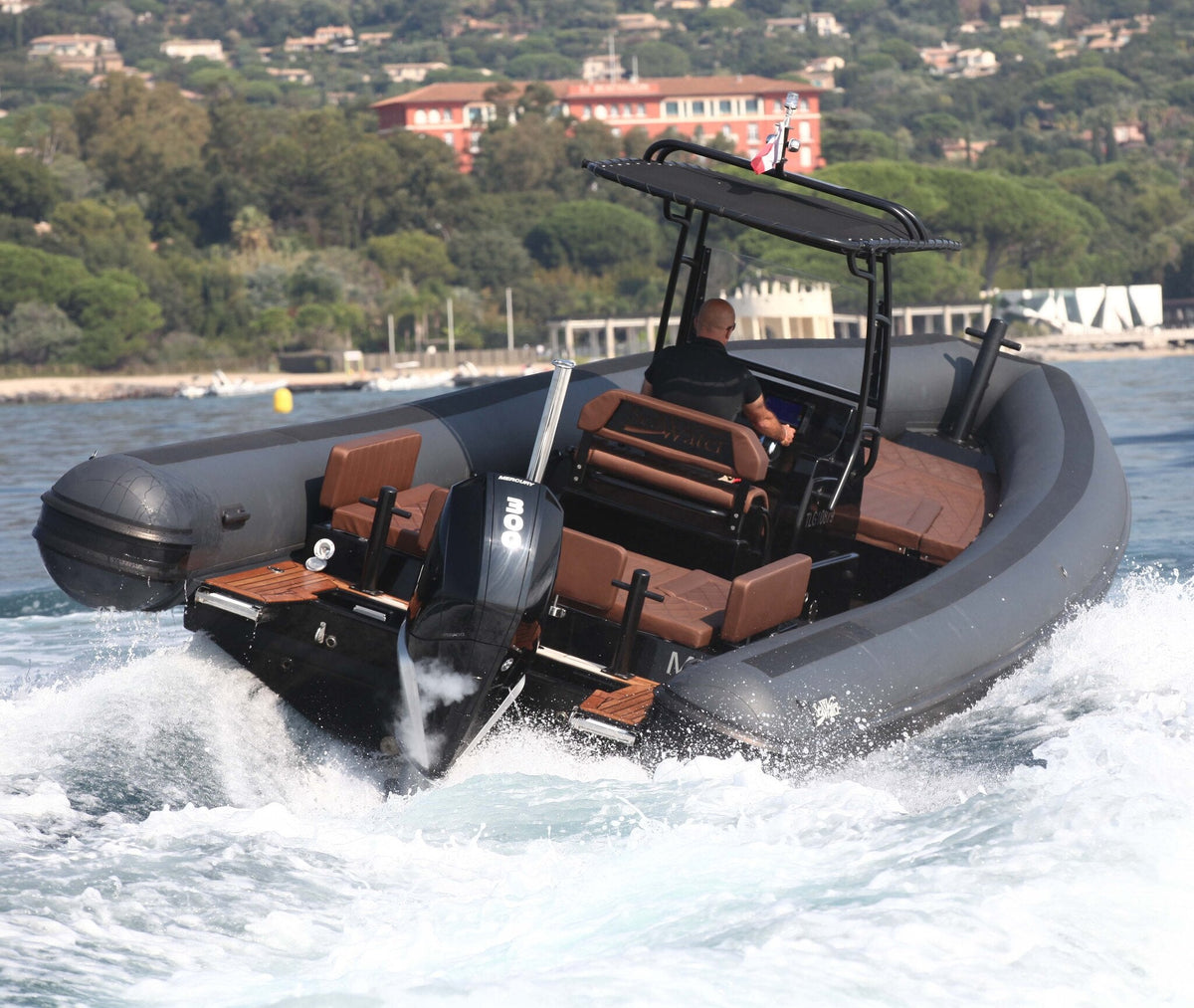 Sea Water Phantom 280 RIB in Fahrt