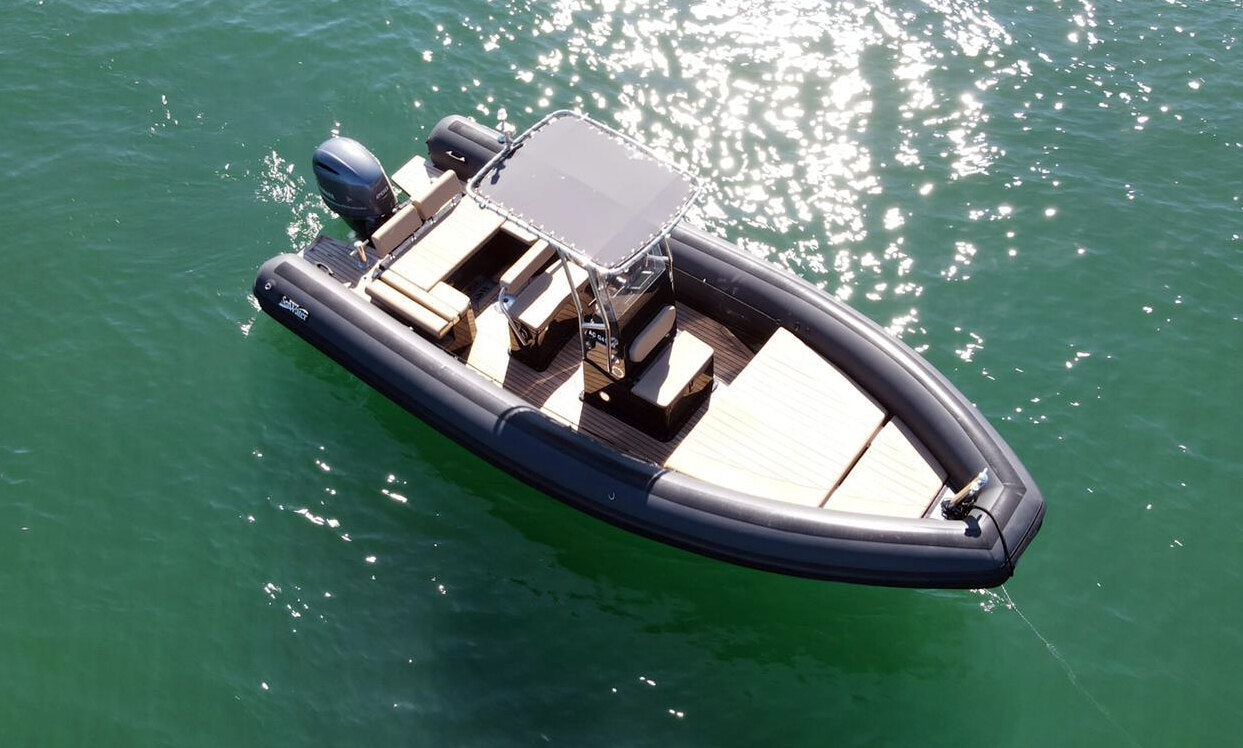 Sea Water Phantom 230 aus der Luft