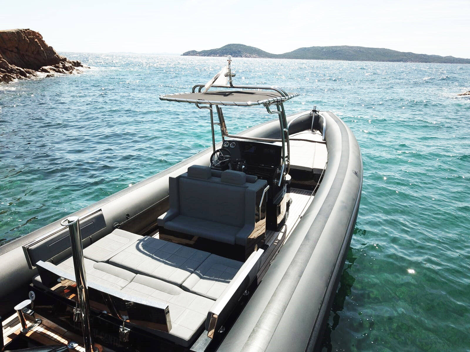 Sea Water Phantom 300 in Dreiviertelansicht