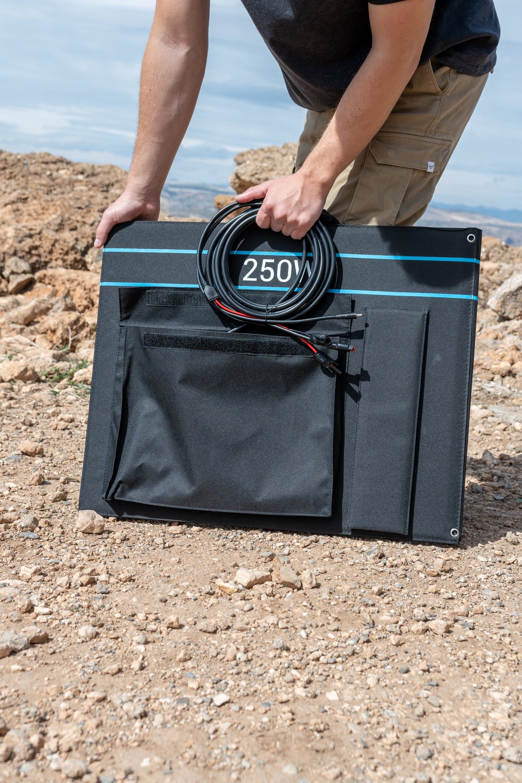 Supervolt Solartasche 250 W – Detail